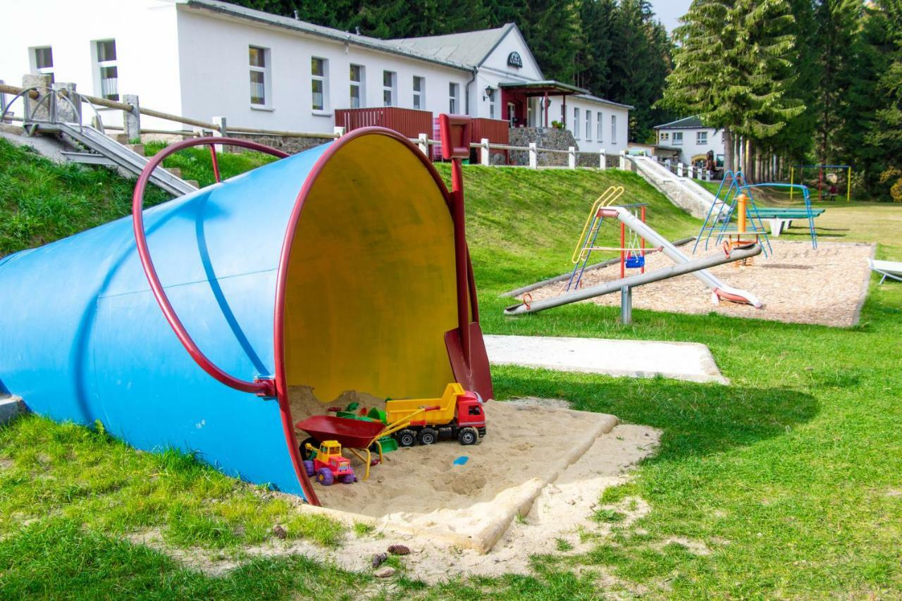 Erzgebirgsidyll Breitenbrunn Ferienwohnung المظهر الخارجي الصورة